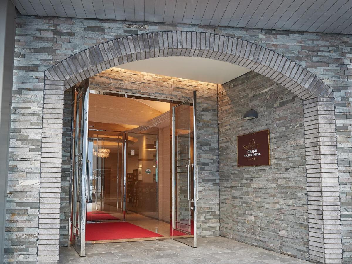 Grand Cabin Hotel Naha Oroku Extérieur photo