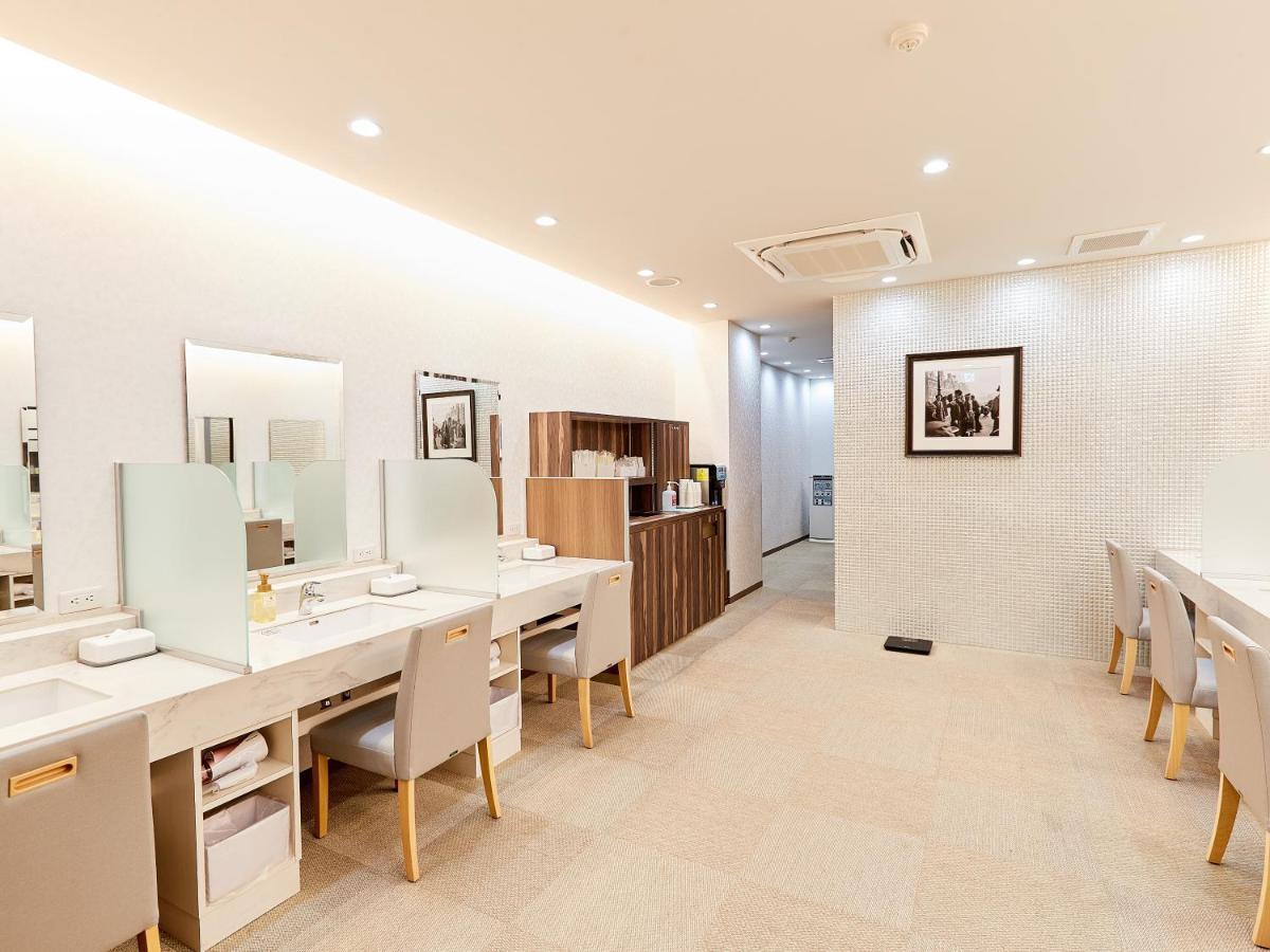 Grand Cabin Hotel Naha Oroku Extérieur photo