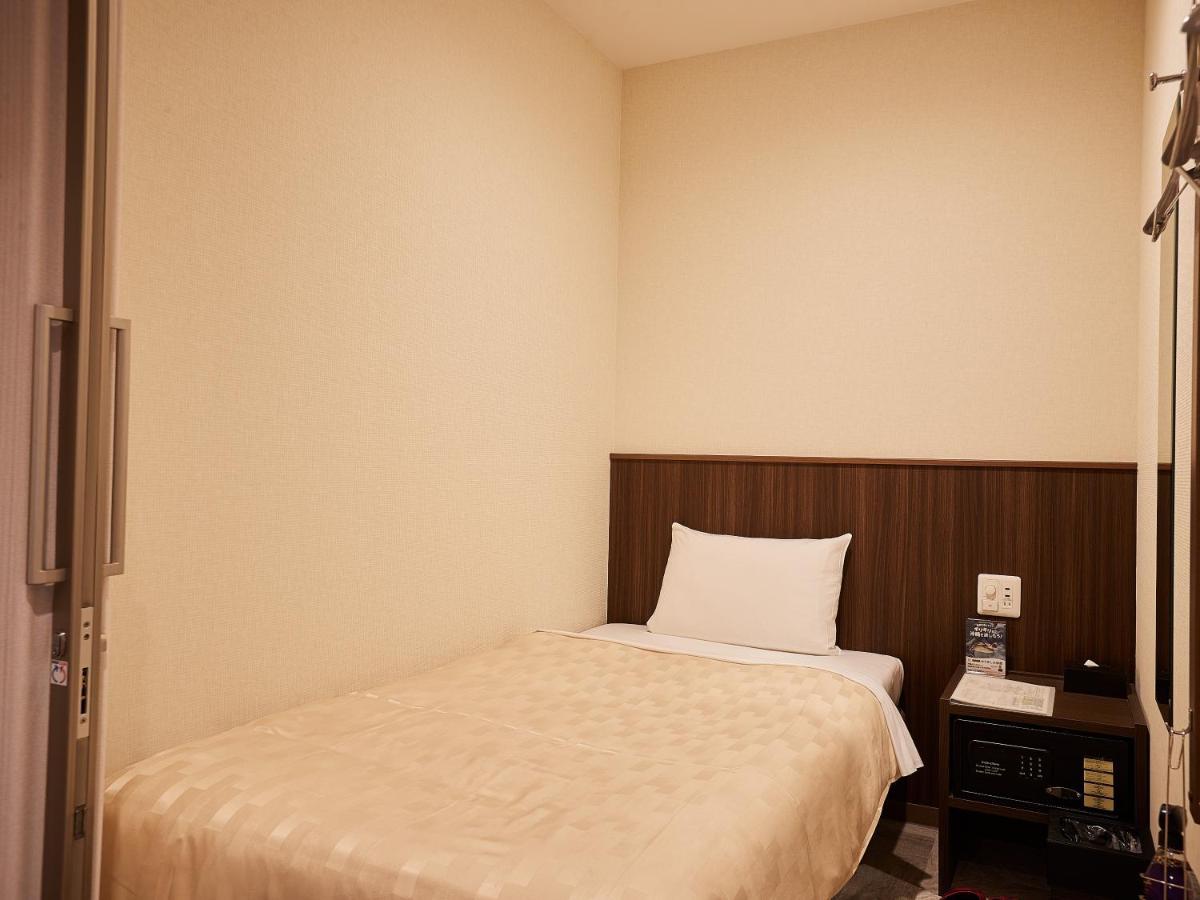 Grand Cabin Hotel Naha Oroku Extérieur photo